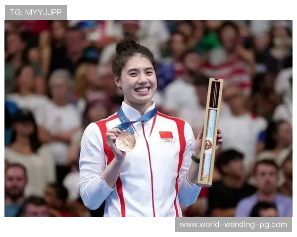 孙杨复出赛场再创佳绩 中国游泳新星接力迎来辉煌时刻